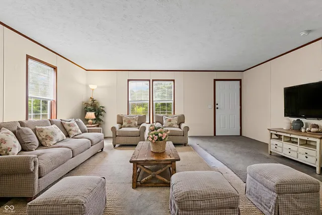 $234,000 | 9179 South County Road 375 West, Reelsville, IN 46171