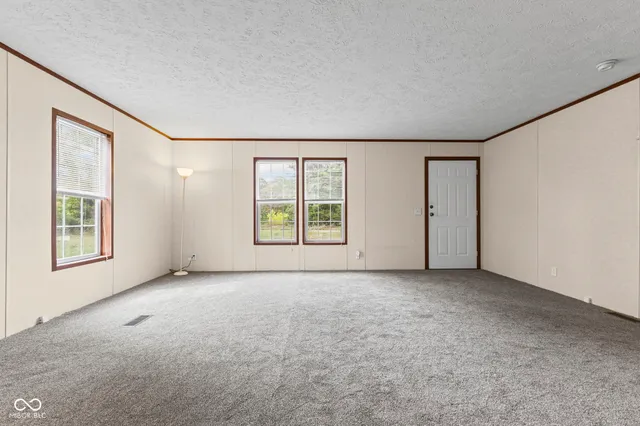 $234,000 | 9179 South County Road 375 West, Reelsville, IN 46171