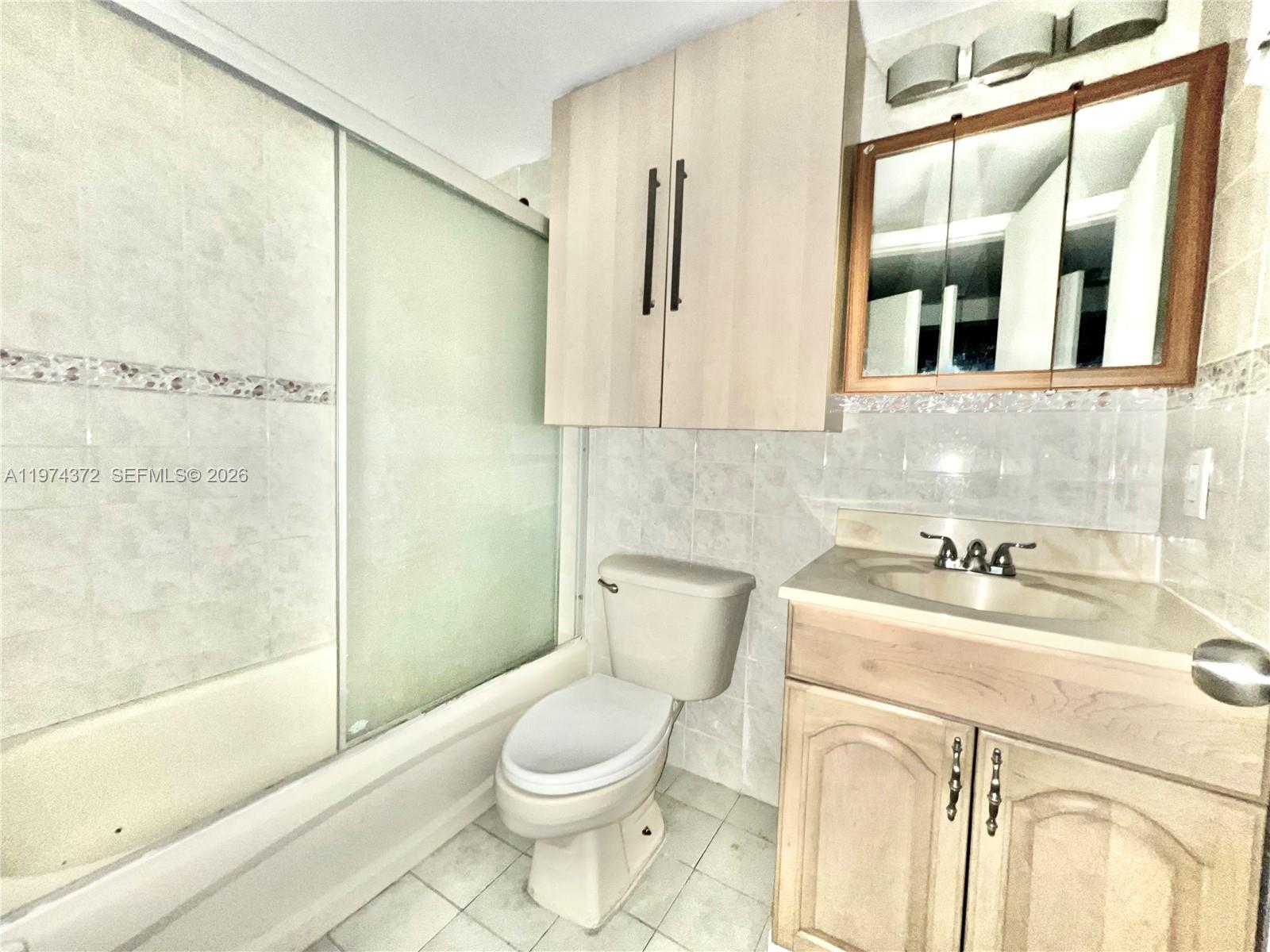 4370 Northwest 11th Street, Unit 103 Miami, FL 33126 - Photo 9 of 15