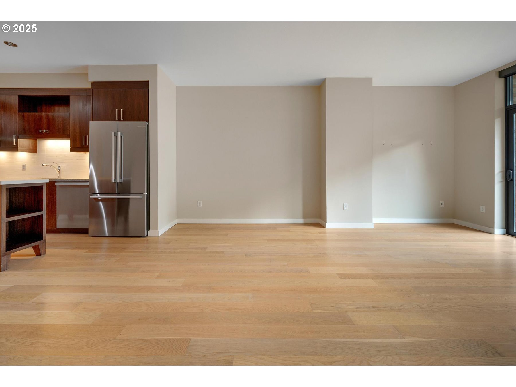 2351 Northwest Westover Road, Unit 806 Portland, OR 97210 - Photo 15 of 34 Gallery Image 15