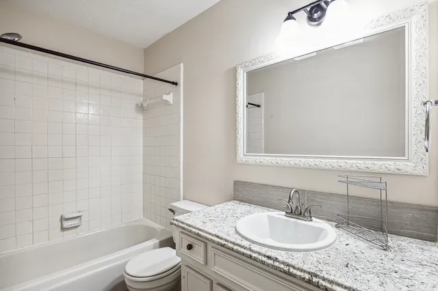 $1,850 | 3013 Beecave Drive, Missouri City, TX 77459