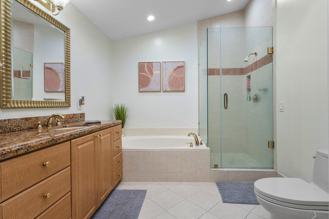 7288 Via Palomar Boca Raton, FL 33433 - Photo 29 of 66 025-7288ViaPalomar-BocaRaton-FL-33433-SM