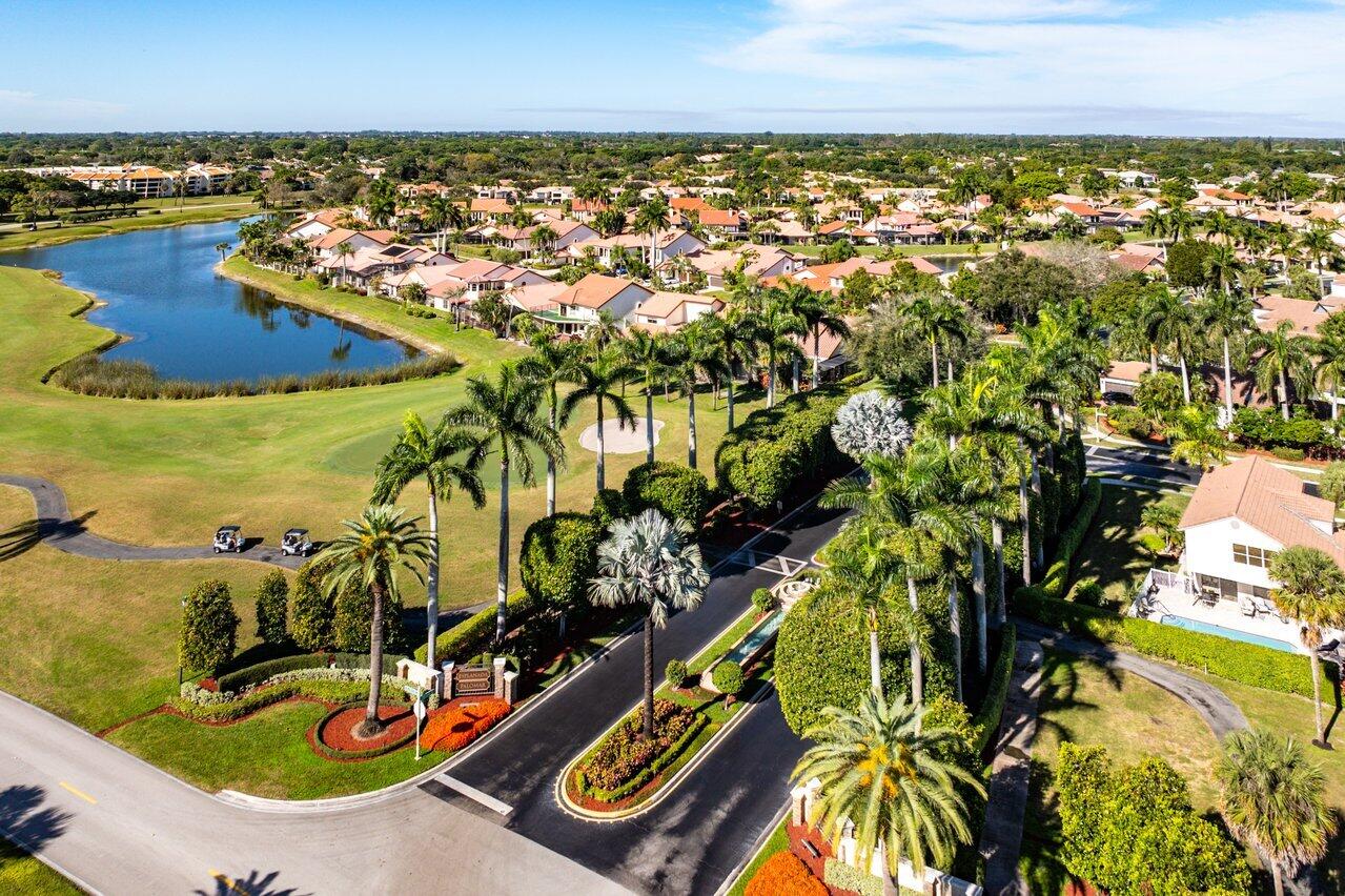 7288 Via Palomar Boca Raton, FL 33433 - Photo 4 of 66 Palomar Entrance