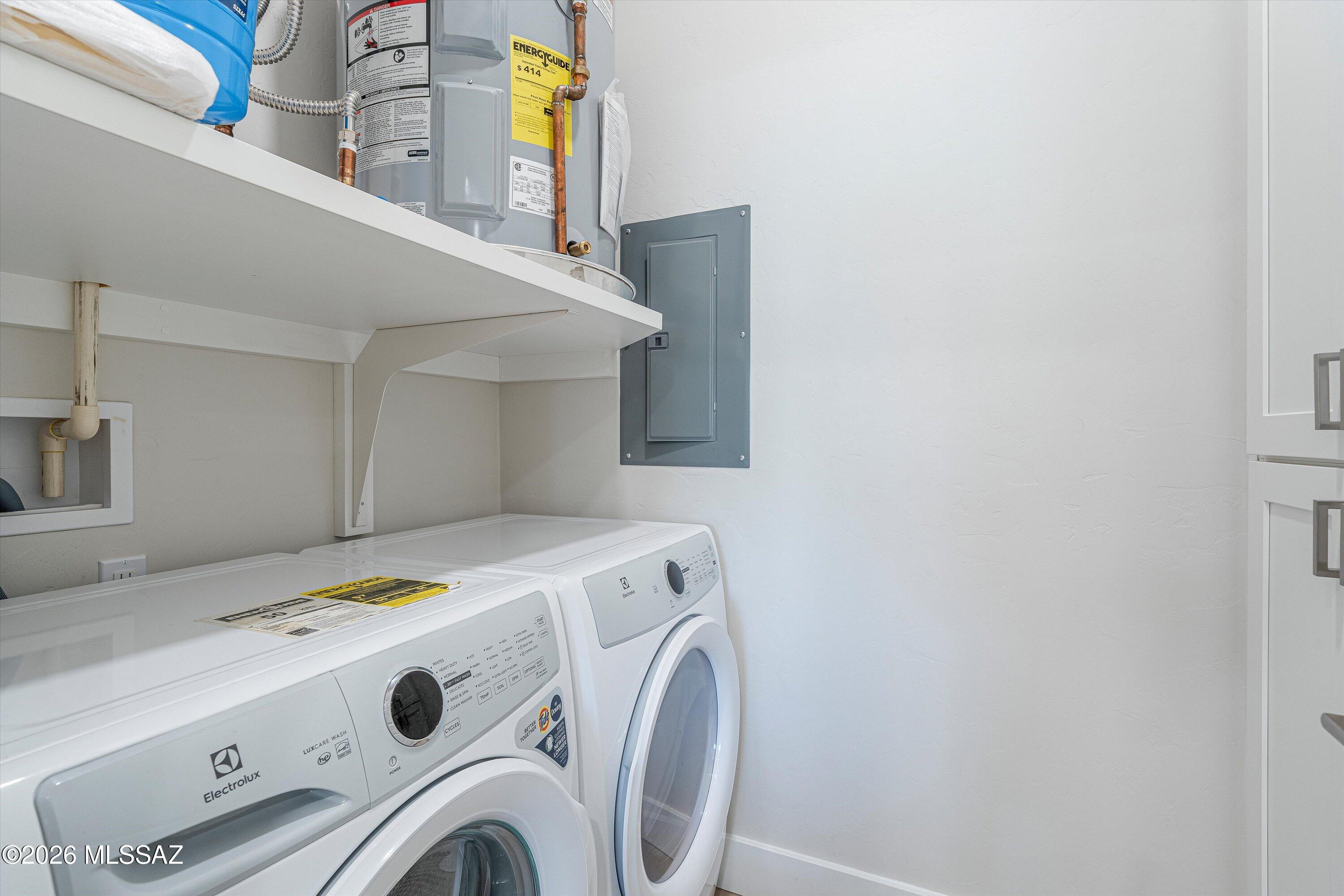 2042 East River Road, Unit 204 Tucson, AZ 85718 - Photo 17 of 28 16-Laundry Room