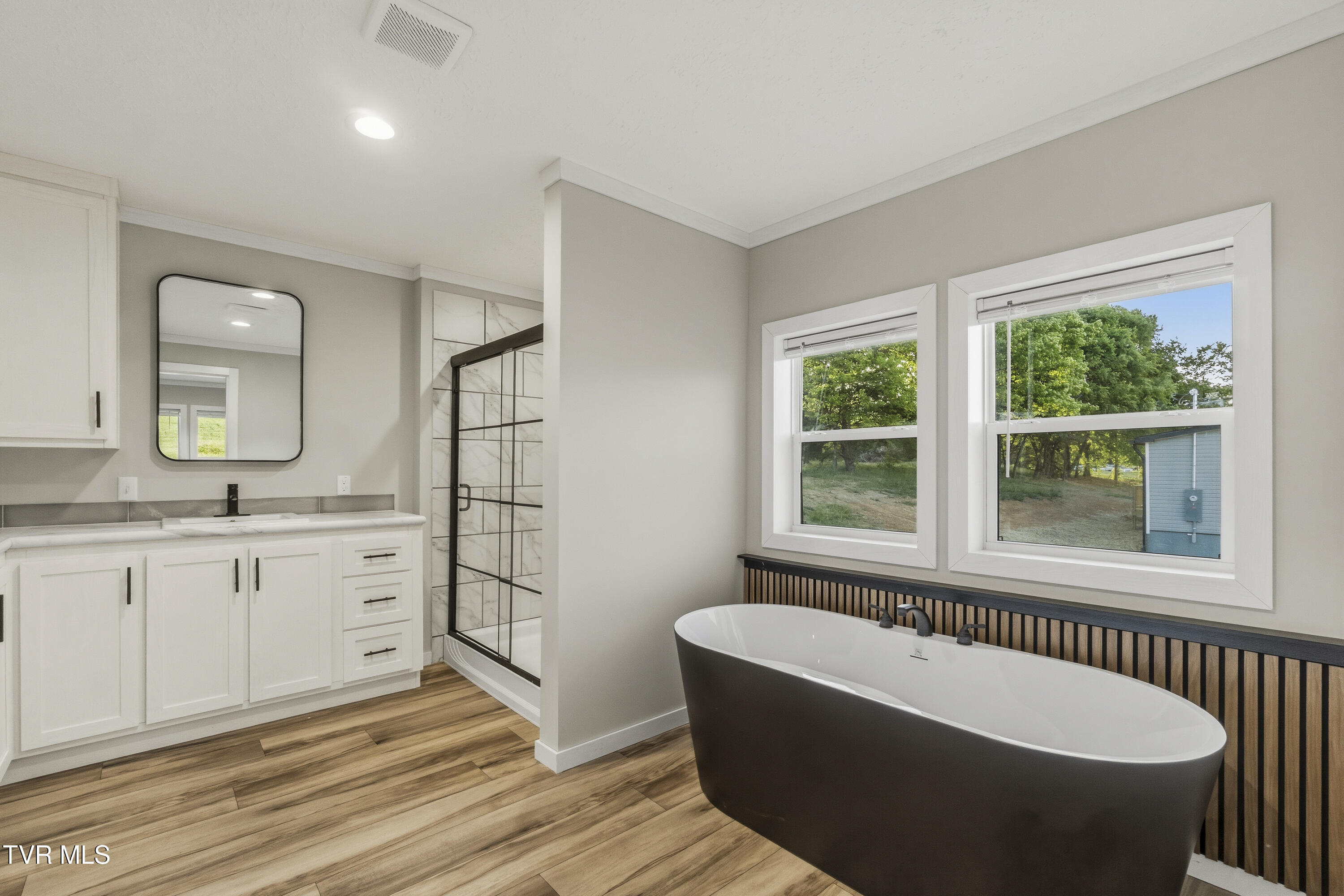 535 McDonald Road Midway, TN 37809 - Photo 19 of 37 Master Bathroom