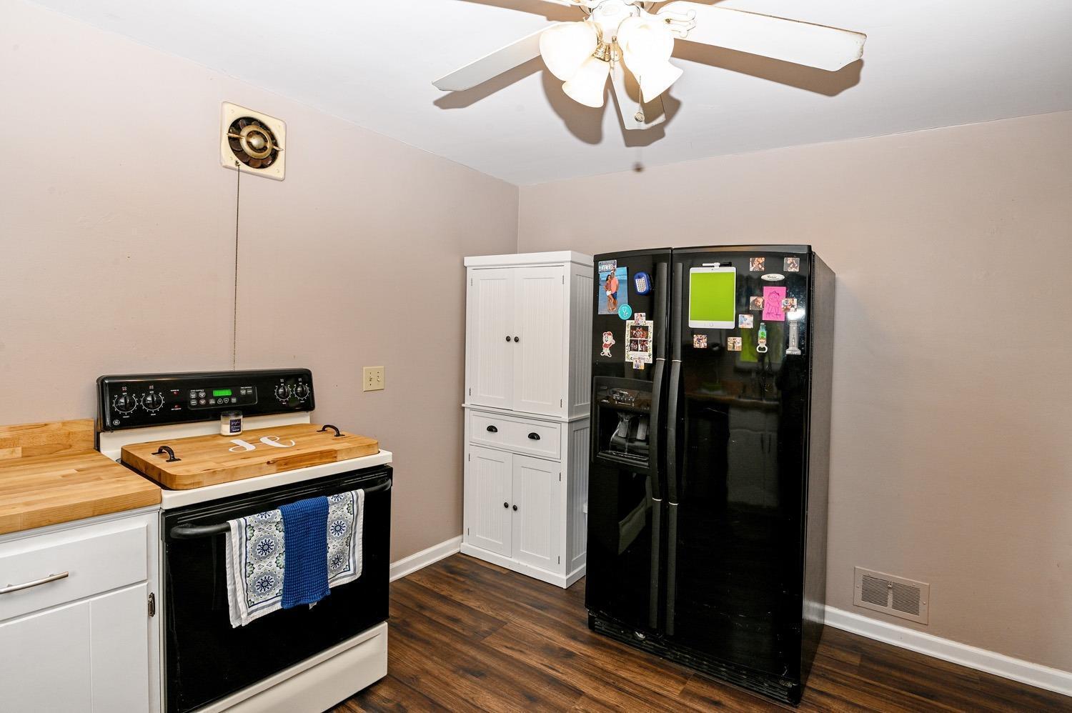 1763 Ebenezer Road Cincinnati, OH 45233 - Photo 14 of 37