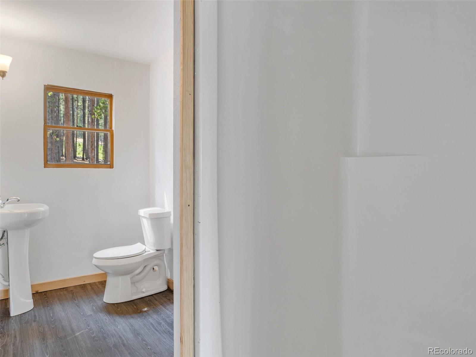 267 Deer Road Evergreen, CO 80439 - Photo 13 of 25 Gallery Image 13