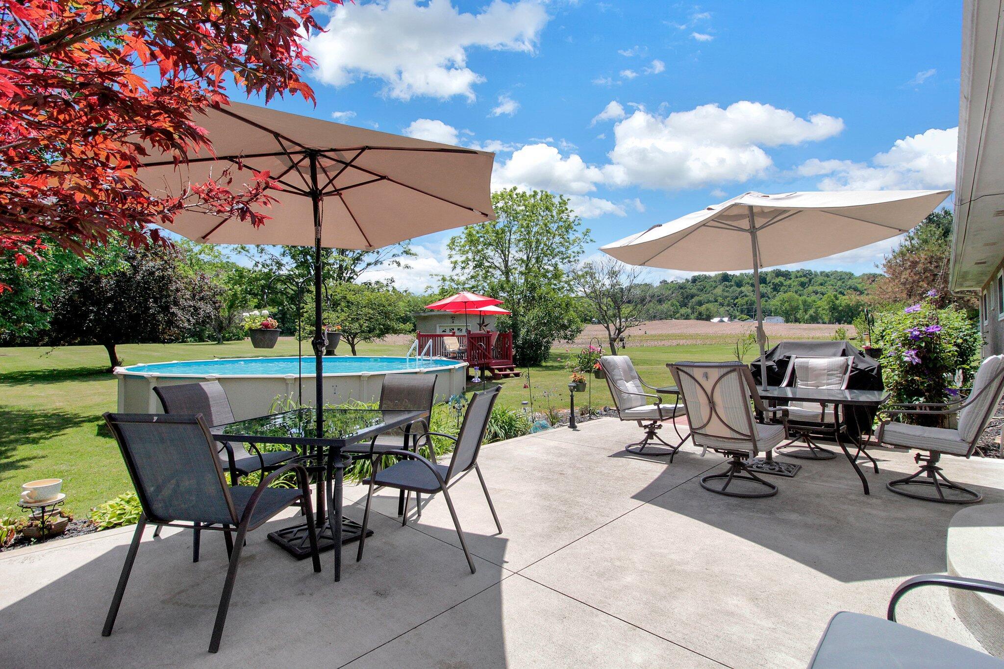 5760 Amanda Northern Road Carroll, OH 43112 - Photo 2 of 23 Private Patio