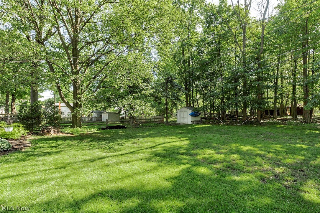 1119 Croyden Road Lyndhurst, OH 44124 - Photo 4 of 35