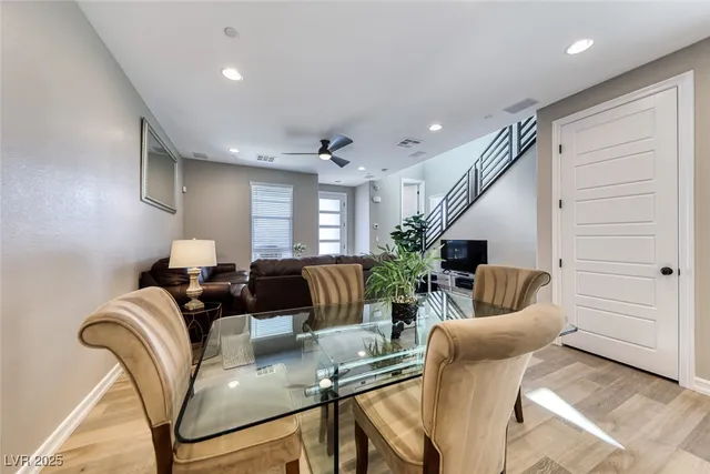 $2,400 | 148 Kimberlite Drive, Henderson, NV 89011