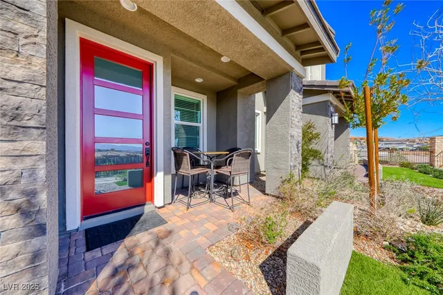 $2,400 | 148 Kimberlite Drive, Henderson, NV 89011