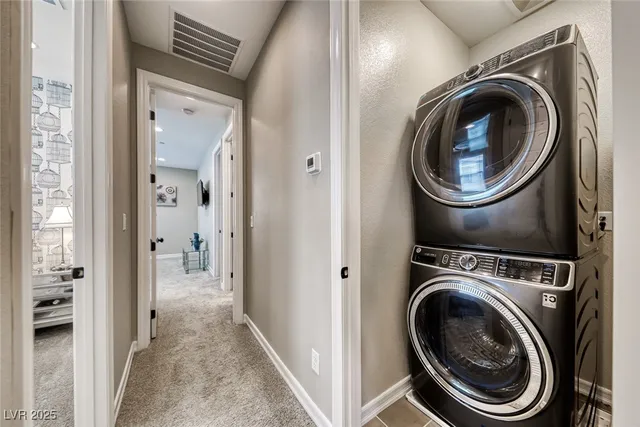 $2,400 | 148 Kimberlite Drive, Henderson, NV 89011