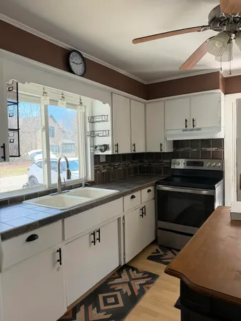 $182,500 | 301 North Kennefic Street, Yale, MI 48097