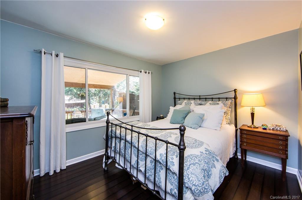 1229 Rock Point Road Charlotte, NC 28270 - Photo 6 of 15 Gallery Image 6