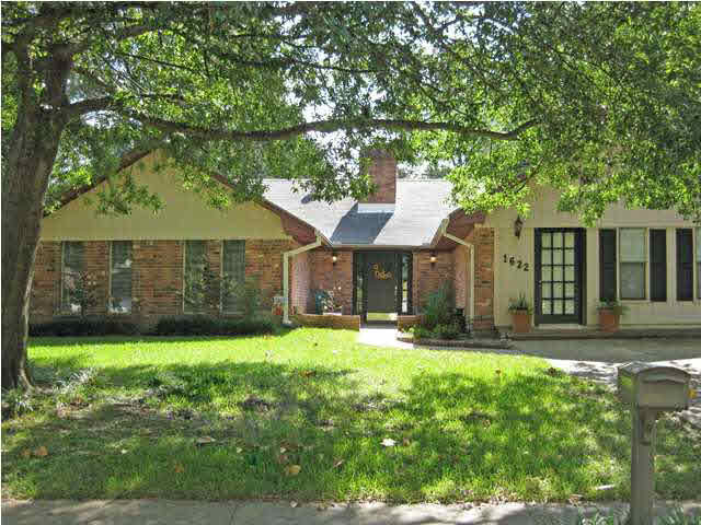 1622 Edgewood Place Clinton, MS 39056 - Photo 1 of 17 Photo 1