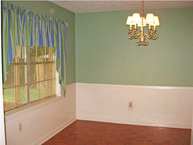 1622 Edgewood Place Clinton, MS 39056 - Photo 8 of 17 Formal dining room view #2