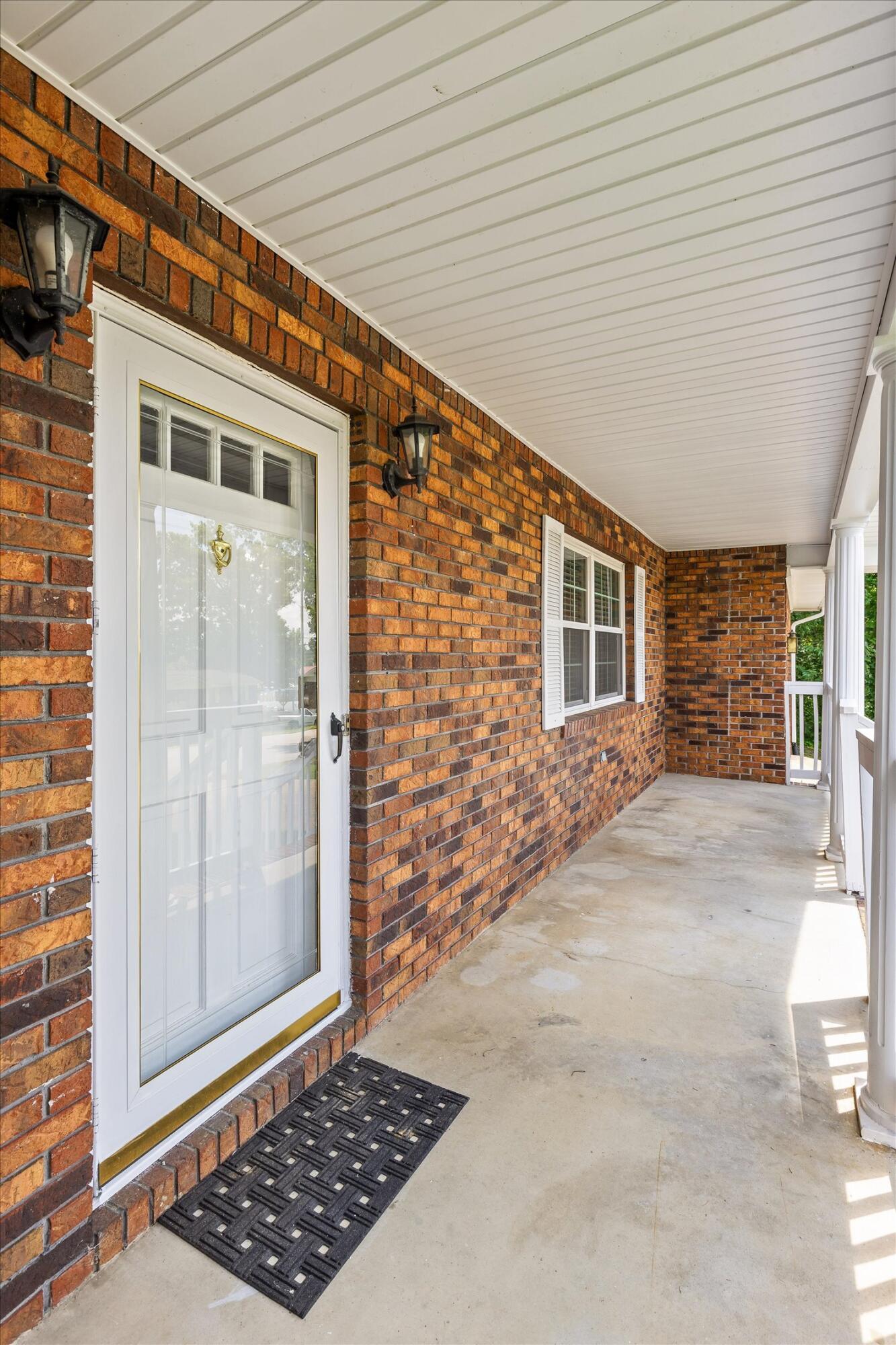 131 General Hays Road Fort Oglethorpe, GA 30742 - Photo 4 of 38 131 General Hays Rd.
