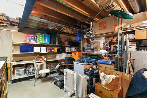 $995,000 | 4917 Wayside Drive, McHenry, IL 60051