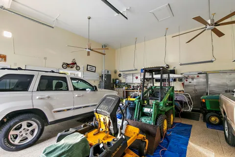 $995,000 | 4917 Wayside Drive, McHenry, IL 60051