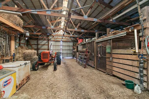 $995,000 | 4917 Wayside Drive, McHenry, IL 60051