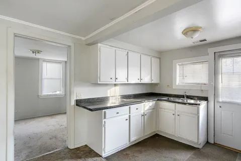 $995,000 | 4917 Wayside Drive, McHenry, IL 60051