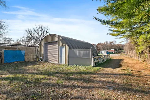 $995,000 | 4917 Wayside Drive, McHenry, IL 60051