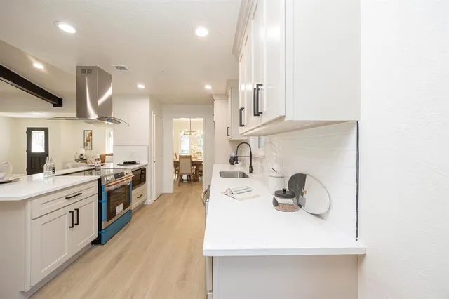 $598,500 | 2401 Mollimar Drive, Plano, TX 75075