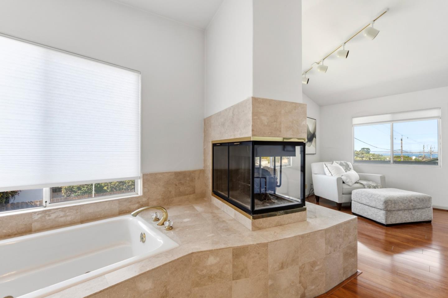 901 Filmore Street Monterey, CA 93940 - Photo 18 of 27