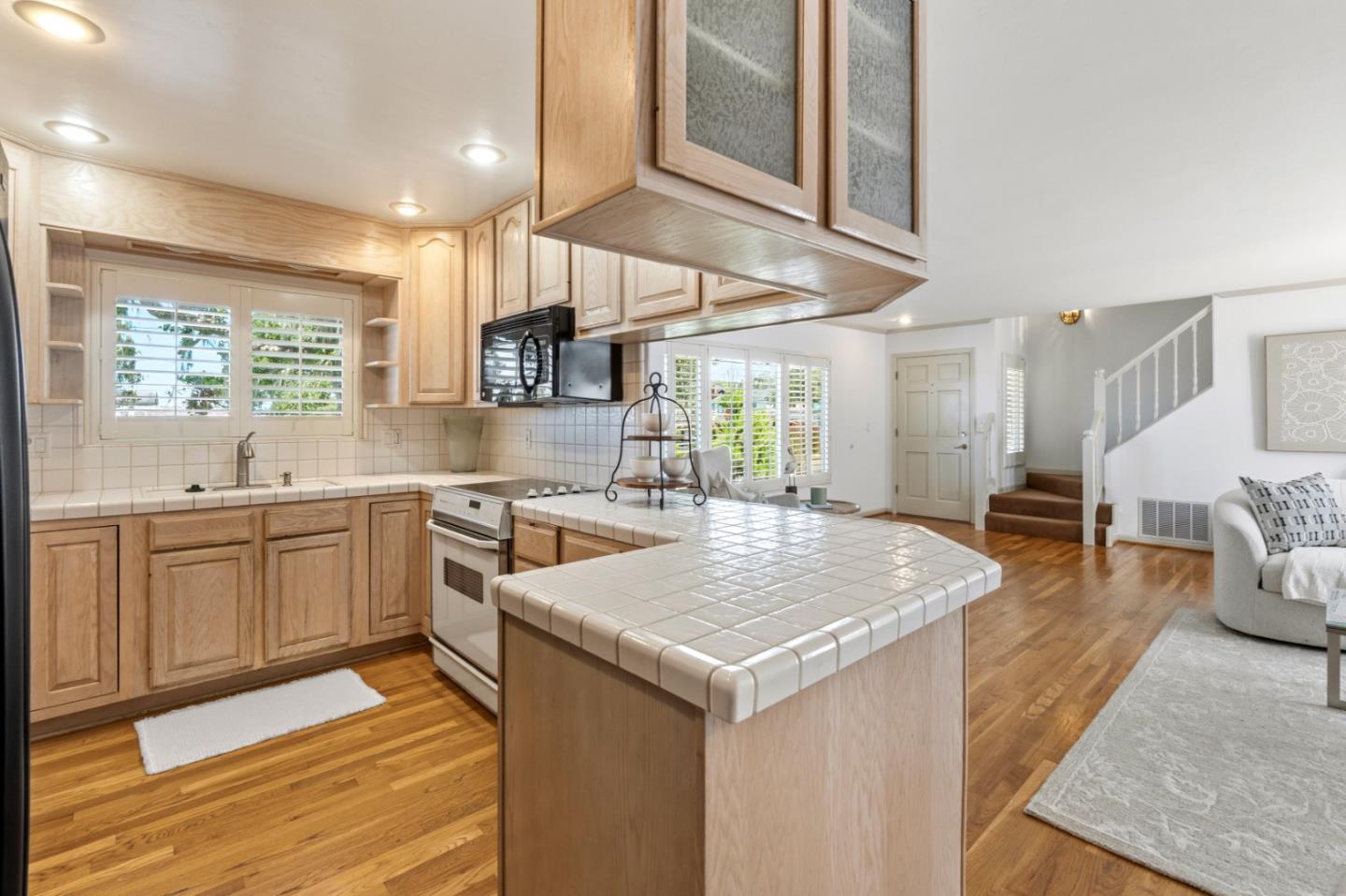 901 Filmore Street Monterey, CA 93940 - Photo 7 of 27