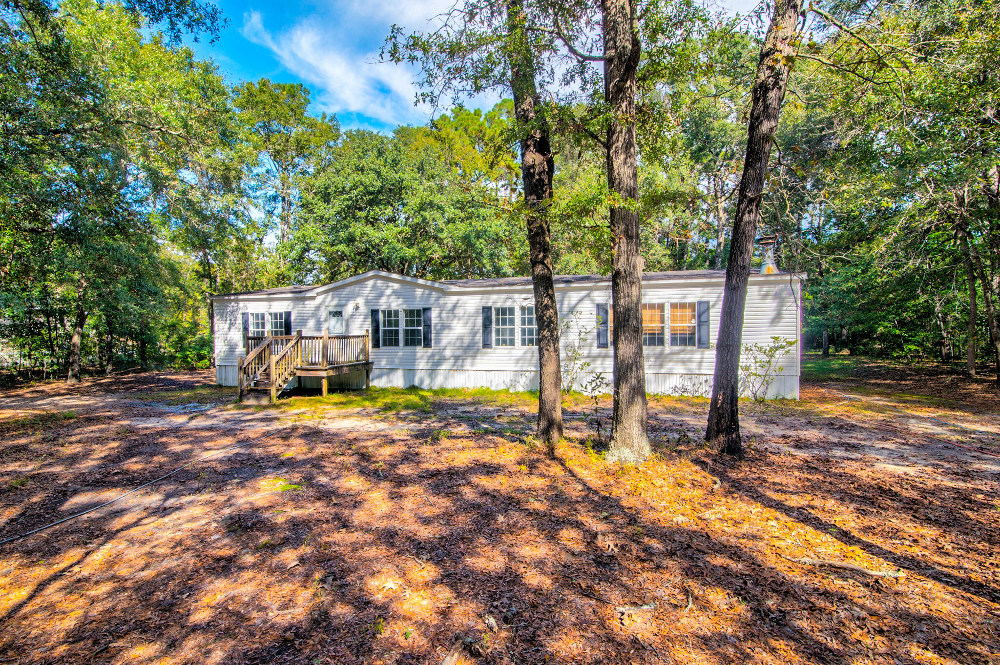 5724 Blufton Road Hollywood, SC 29449 - Photo 3 of 40 5724 Blufton-40