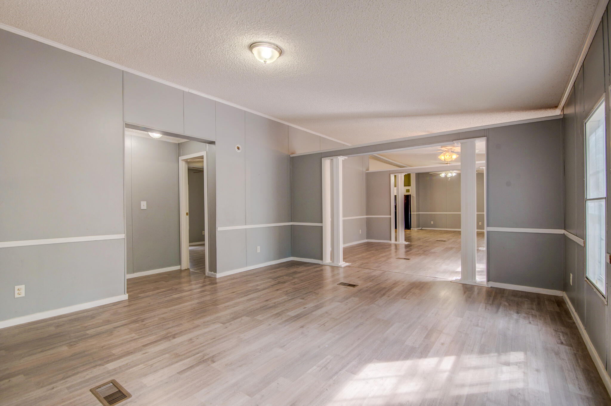 5724 Blufton Road Hollywood, SC 29449 - Photo 4 of 40 5724 Blufton-1