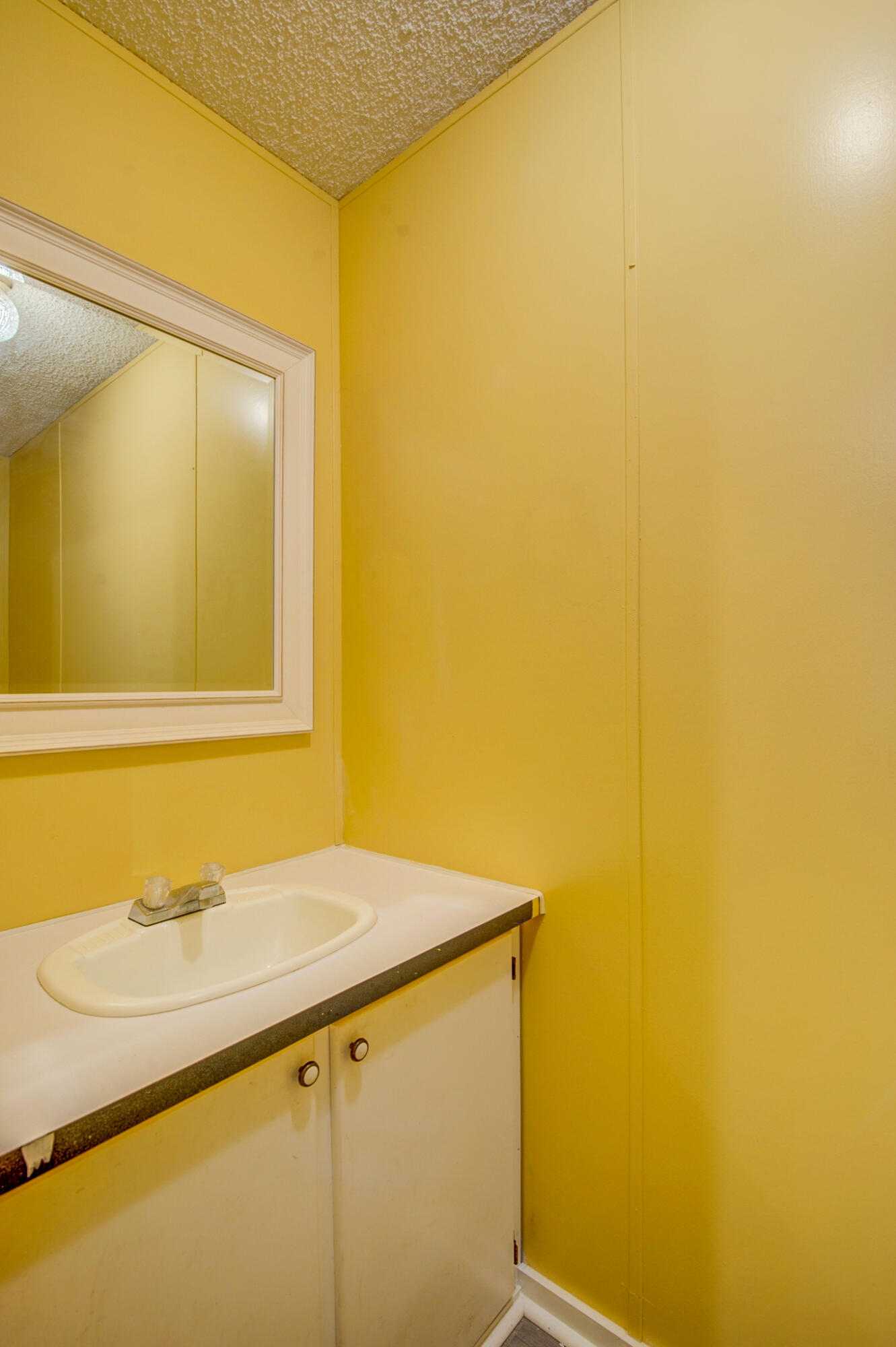 5724 Blufton Road Hollywood, SC 29449 - Photo 33 of 40 5724 Blufton-17