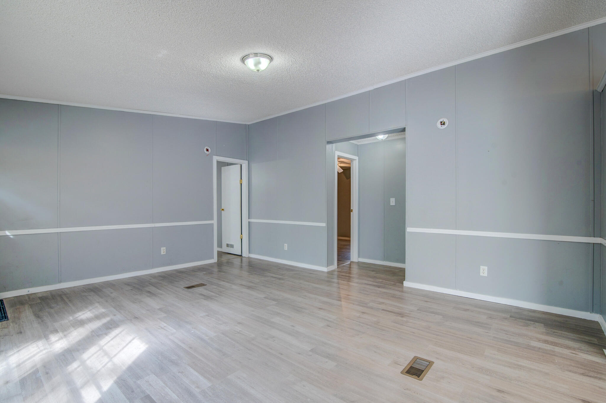 5724 Blufton Road Hollywood, SC 29449 - Photo 7 of 40 5724 Blufton-5