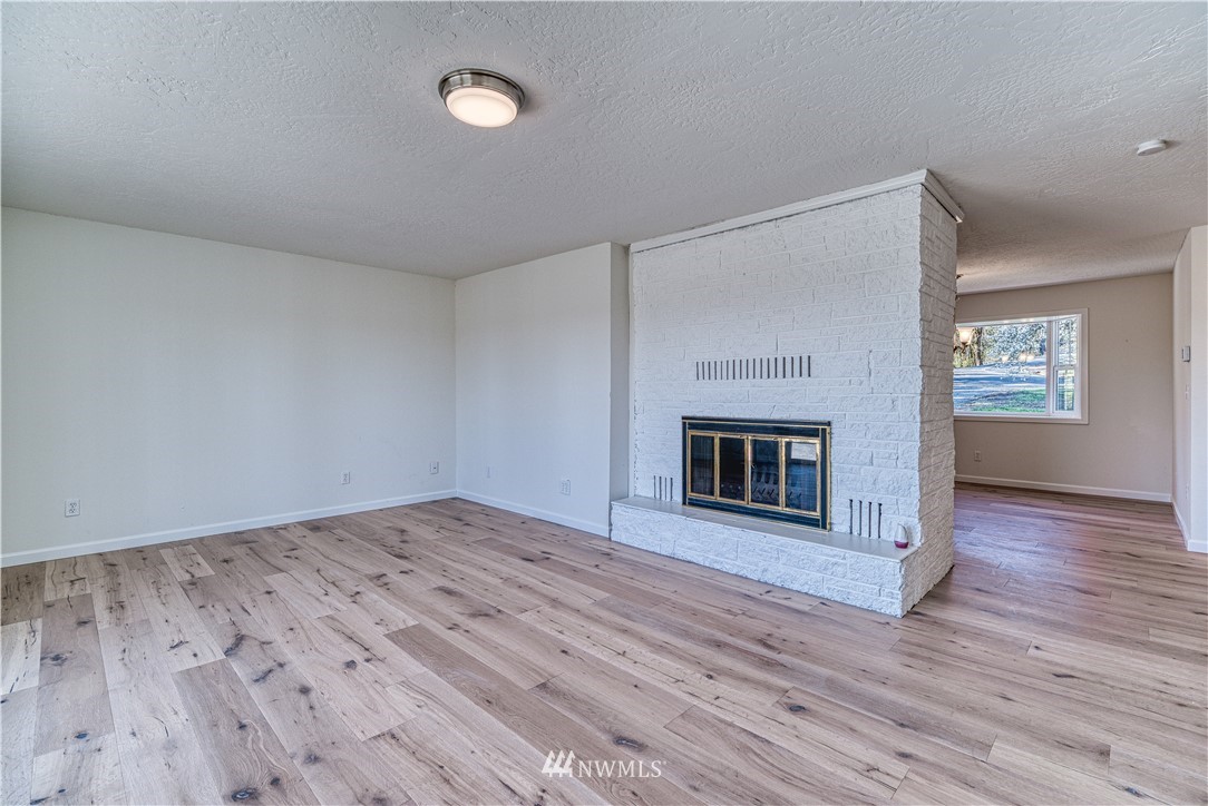 695 Ogden Road Castle Rock, WA 98611 - Photo 11 of 40 Gallery Image 11