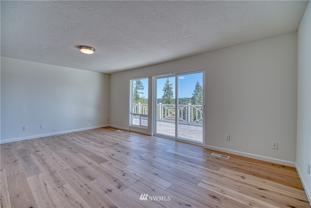 695 Ogden Road Castle Rock, WA 98611 - Photo 12 of 40 Gallery Image 12