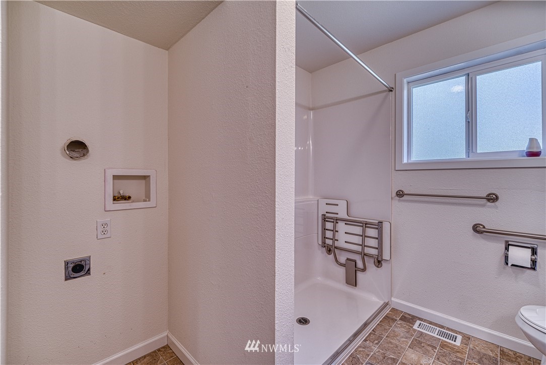 695 Ogden Road Castle Rock, WA 98611 - Photo 18 of 40 Gallery Image 18