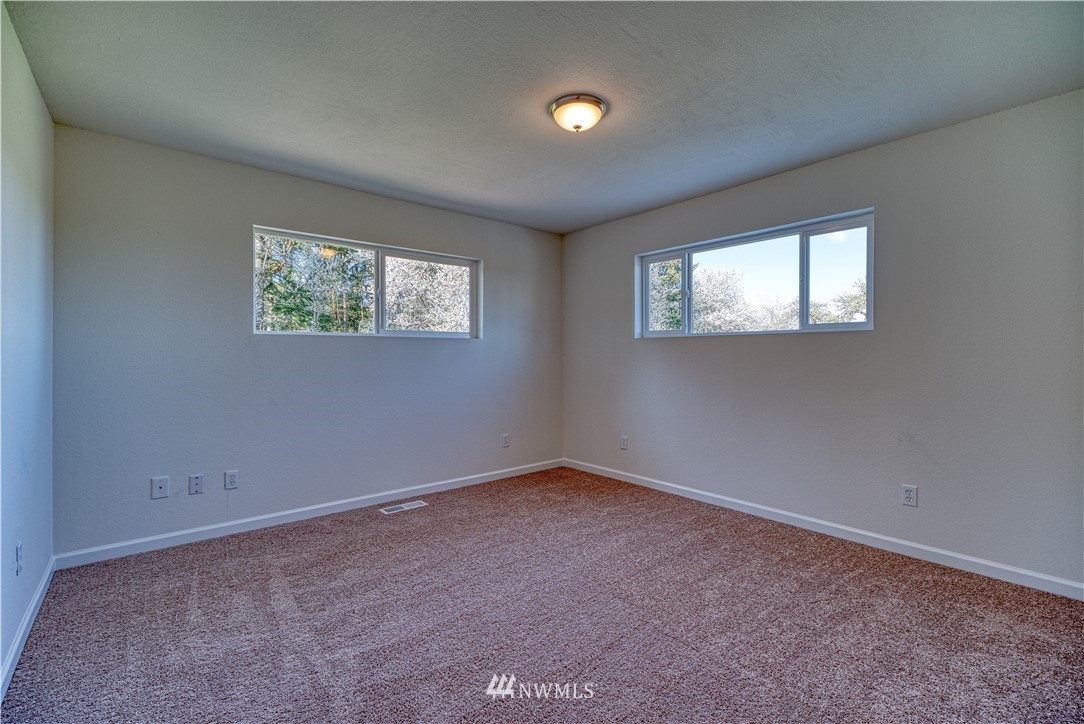 695 Ogden Road Castle Rock, WA 98611 - Photo 19 of 40 Gallery Image 19
