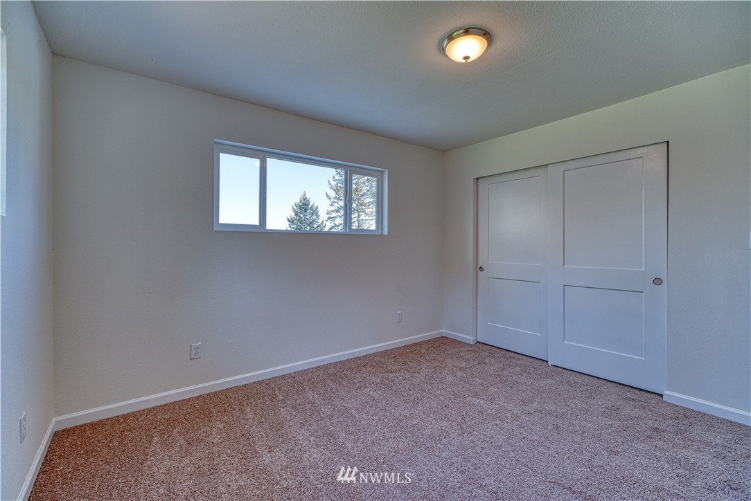 695 Ogden Road Castle Rock, WA 98611 - Photo 20 of 40 Gallery Image 20
