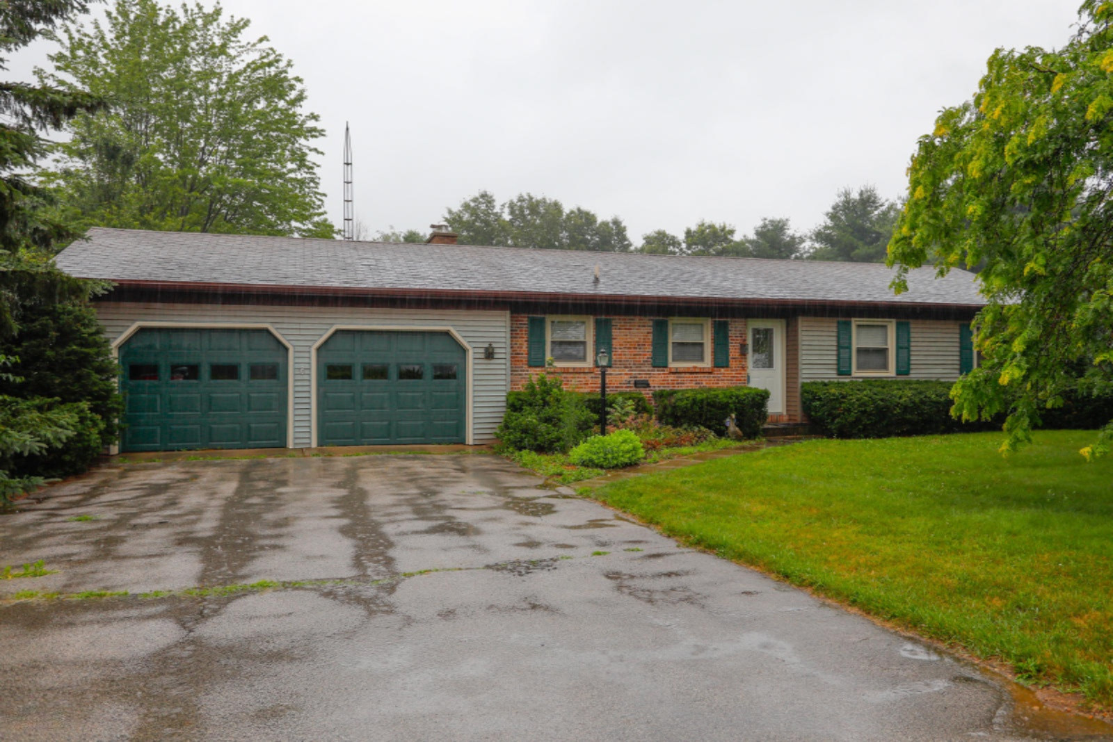15972 15 Mile Road Marshall, MI 49068 - Photo 2 of 22 15972 15 Mile Rd-102