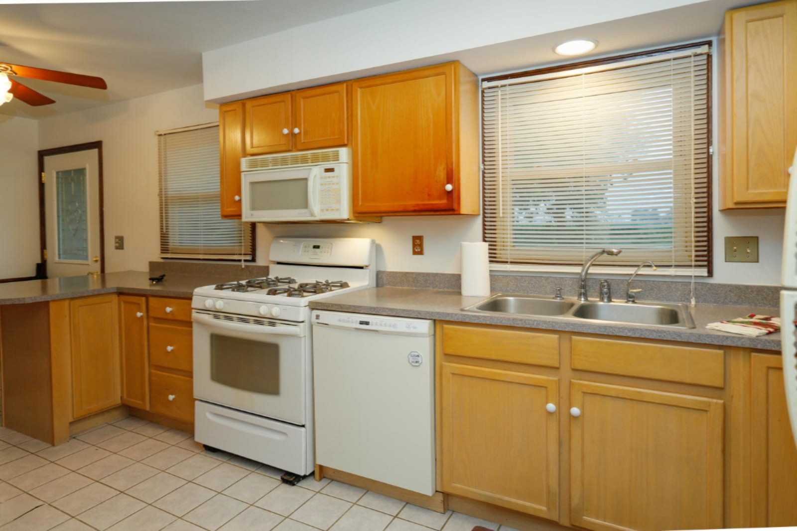 15972 15 Mile Road Marshall, MI 49068 - Photo 6 of 22 15972 15 Mile Rd-106
