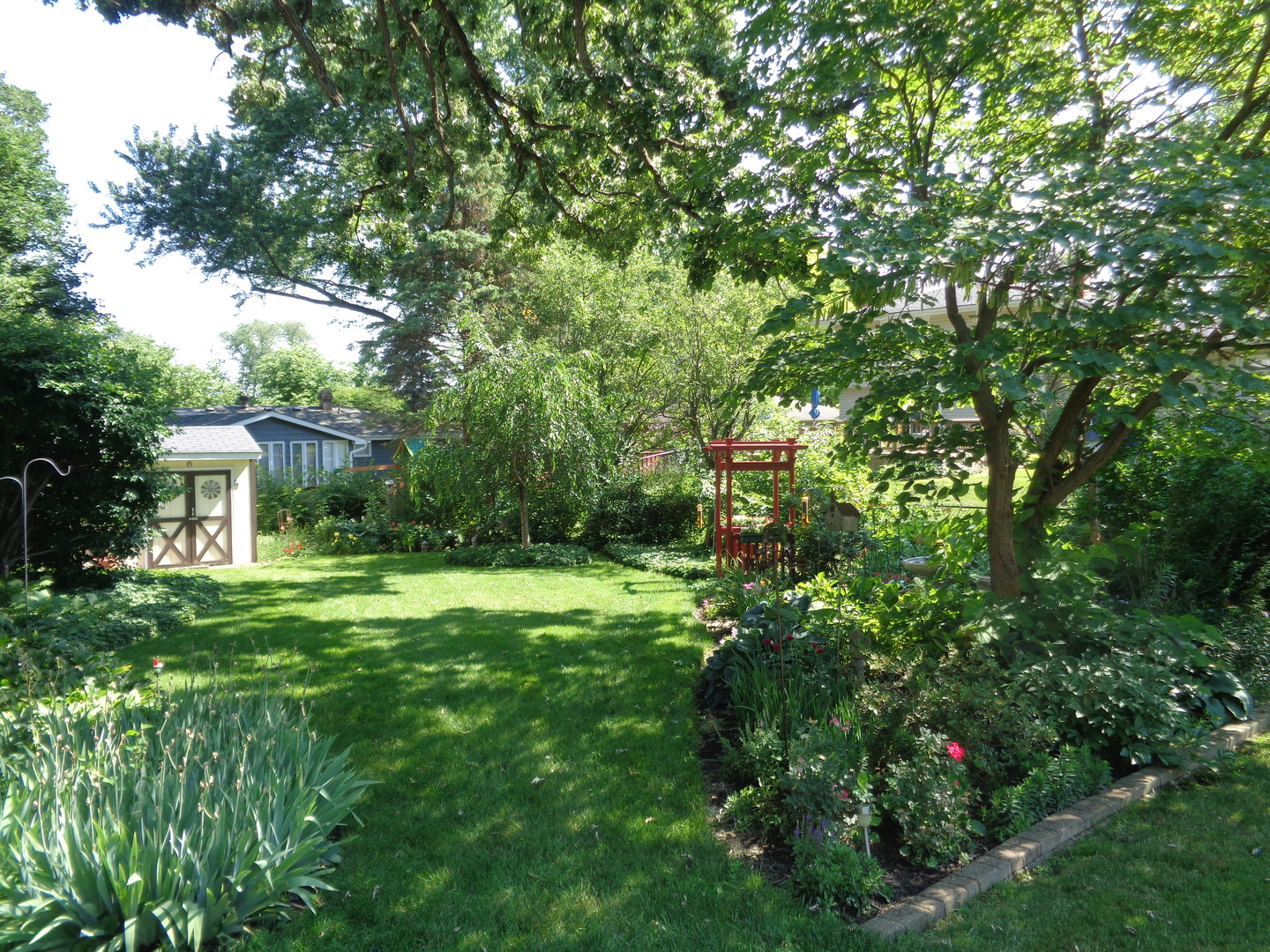 137 William Drive Elgin, IL 60123 - Photo 3 of 15