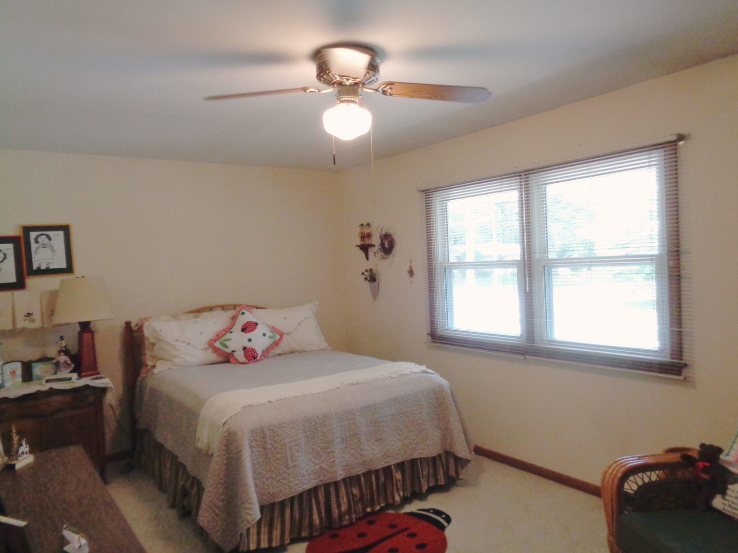 137 William Drive Elgin, IL 60123 - Photo 10 of 15