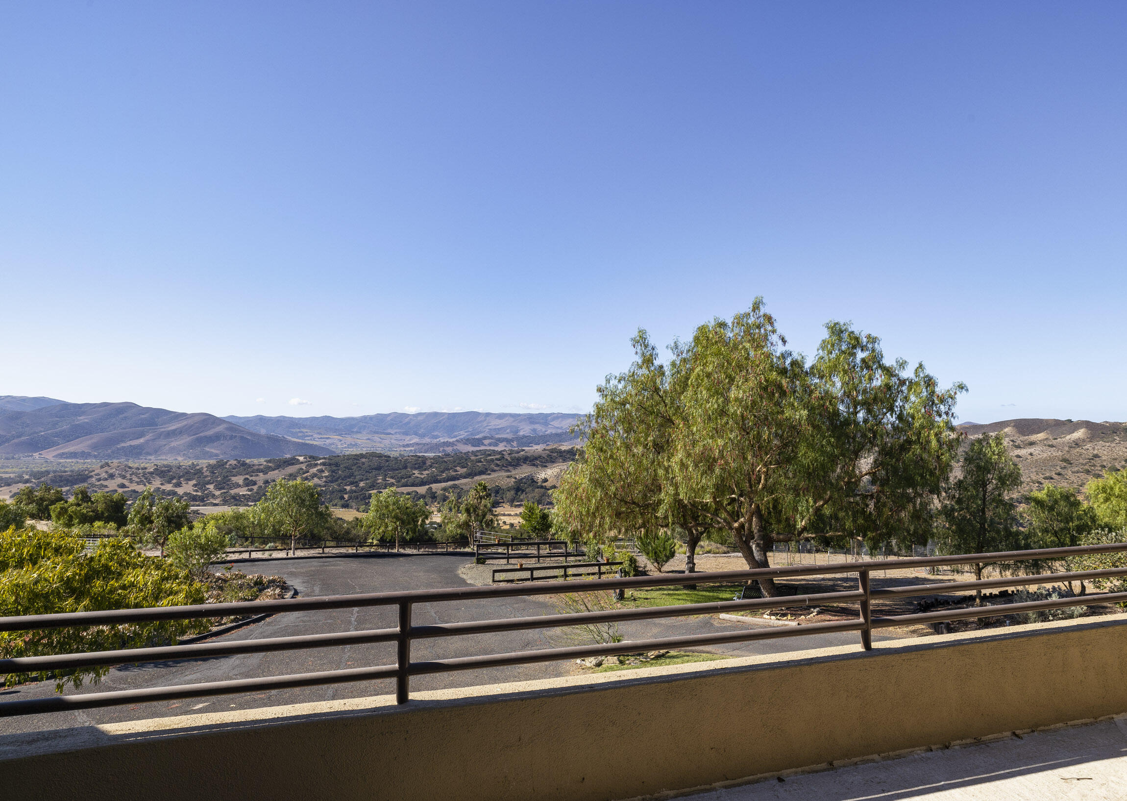 1833 Cougar Ridge Road Buellton, CA 93427 - Photo 16 of 53 Primary Suite Rooftop Deck