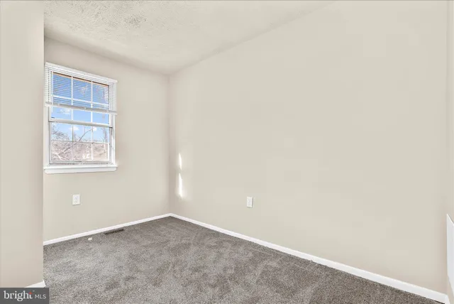 $299,900 | 8223 Coatsbridge Court, Severn, MD 21144