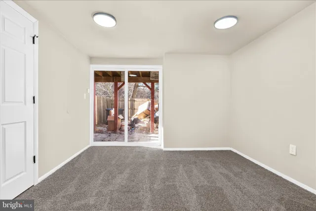 $299,900 | 8223 Coatsbridge Court, Severn, MD 21144