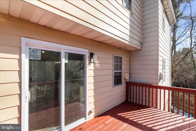 $299,900 | 8223 Coatsbridge Court, Severn, MD 21144