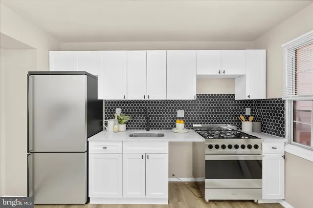 $299,900 | 8223 Coatsbridge Court, Severn, MD 21144