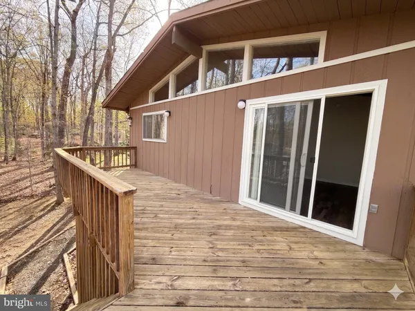 $2,595 | 3621 Lakeview Parkway, Locust Grove, VA 22508