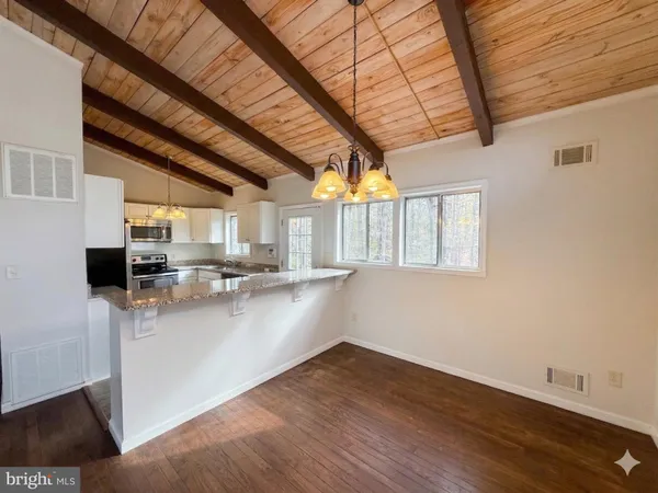 $2,595 | 3621 Lakeview Parkway, Locust Grove, VA 22508