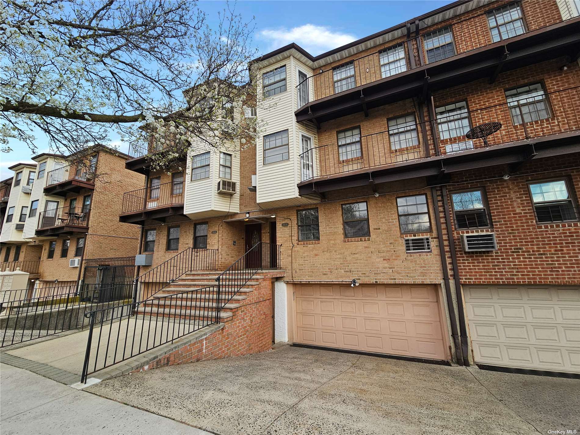 151-31 78th St Unit 2T1  